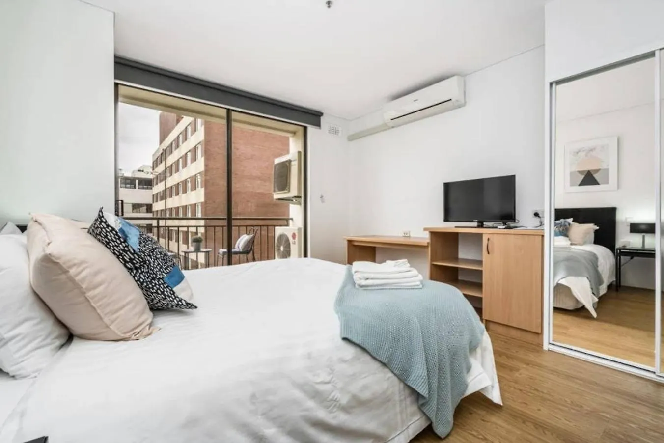 504 - Perth Cbd Huge 1Br 1Ba Beauty Apartment